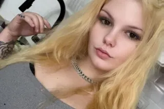 west coast baddie 💋 pricey ✨️I... - Image 3