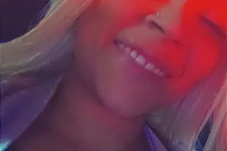 light bright dam near white al... - Image 3