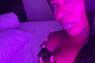 highly addictive 💕i pull up fa... - Image 1