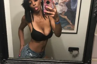 tall, slim, and ready to give ... - Image 2